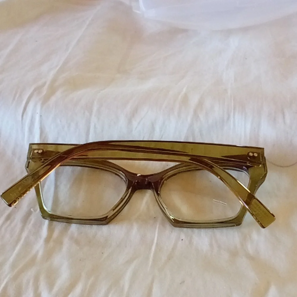 Kirk&Kirk Jane Acrylic Eyeglass Frames Handmade Color is Juniper
